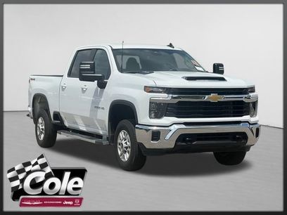 Used 2026 Chevrolet Silverado 2500 LT w/ Snow Plow Prep/Camper Package