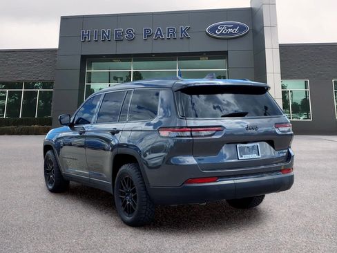 Used 2021 Jeep Grand Cherokee L Laredo w/ Luxury Tech Group I AWD/4WD image 5