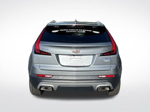Used 2023 Cadillac XT4 Premium Luxury FWD image 7