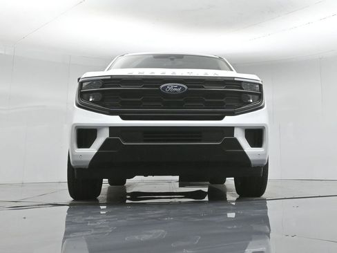 Used 2025 Ford Expedition Max Active AWD/4WD image 52