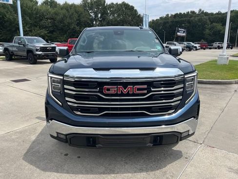 Used 2022 GMC Sierra 1500 SLT AWD/4WD image 11
