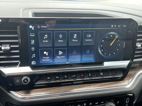 Used 2025 Chevrolet Silverado 1500 LT w/ Safety Package image 13