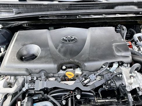 Used 2025 Toyota Camry LE FWD image 34