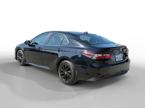 Used 2023 Toyota Camry LE w/ Convenience Package FWD image 3