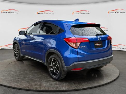Used 2018 Honda HR-V EX image 8