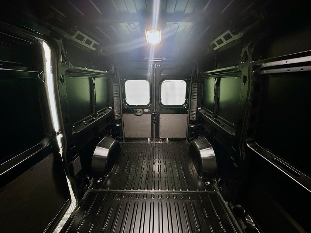 New 2026 RAM ProMaster 3500 w/ Cold Weather Group FWD image 10