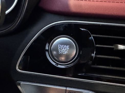 Used 2023 Genesis G70 2.0T w/ Sport Prestige Package image 27