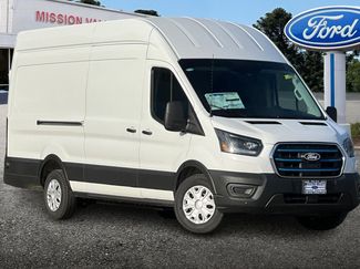 New 2026 Ford E-Transit 148 High Roof Extended w/ Load Area Protection Package video 2