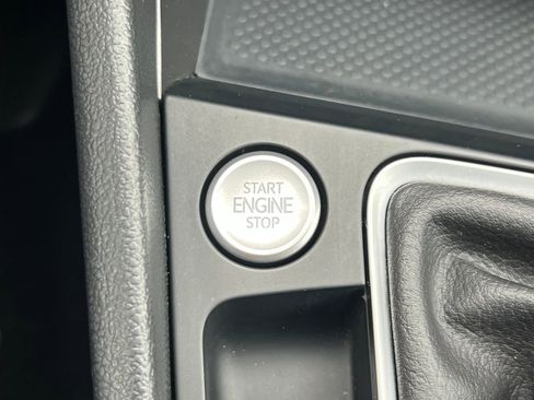 Used 2024 Volkswagen Jetta SE image 26