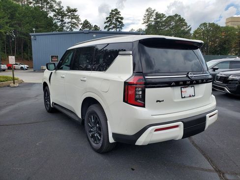 New 2026 Nissan Armada SV image 5
