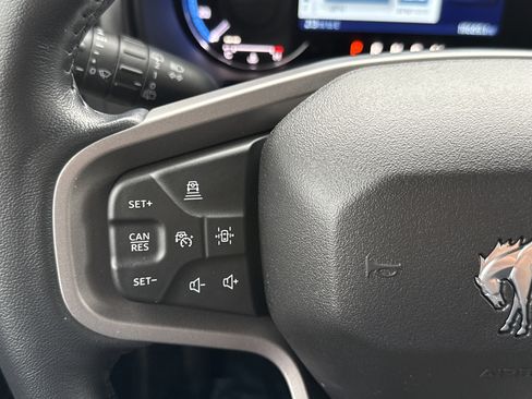 Certified 2023 Ford Bronco Wildtrak image 18