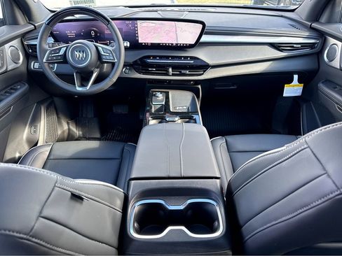 New 2026 Buick Enclave Avenir w/ Super Cruise Package FWD image 12