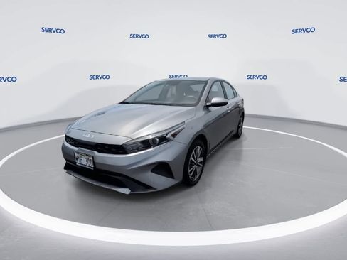 Used 2024 Kia Forte LXS image 4