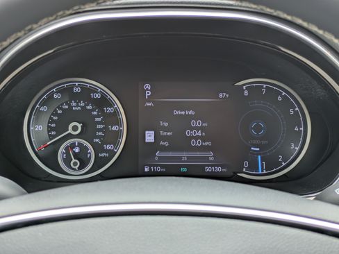 Certified 2023 Genesis GV70 2.5T AWD/4WD image 27