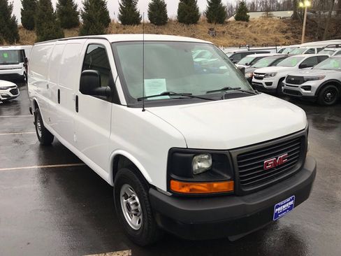 Used 2015 GMC Savana 2500 G2500 image 7