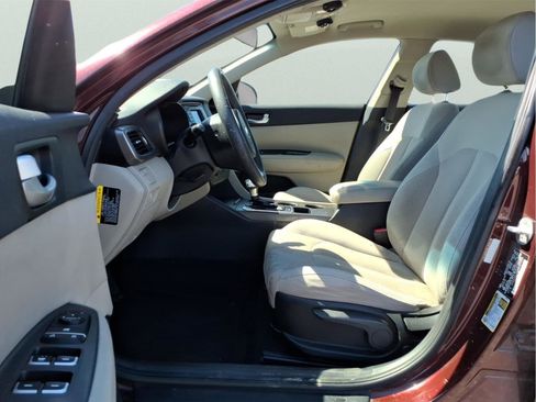 Used 2016 Kia Optima LX image 14