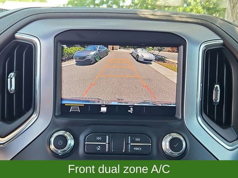 Used 2019 GMC Sierra 1500 SLT w/ SLT Premium Plus Package AWD/4WD image 18