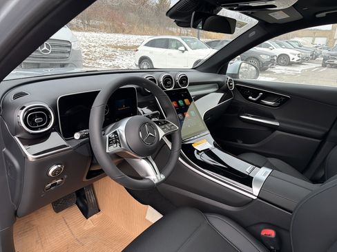 New 2026 Mercedes-Benz GLC 300 4MATIC image 7