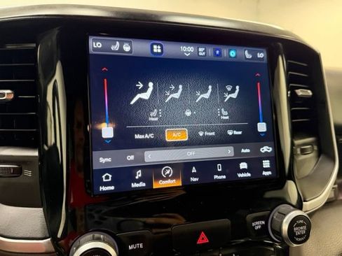 Used 2022 RAM 1500 Big Horn AWD/4WD image 24