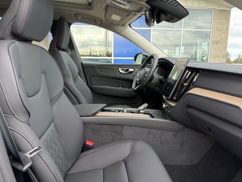 New 2026 Volvo XC60 B5 Plus w/ Climate Package image 22