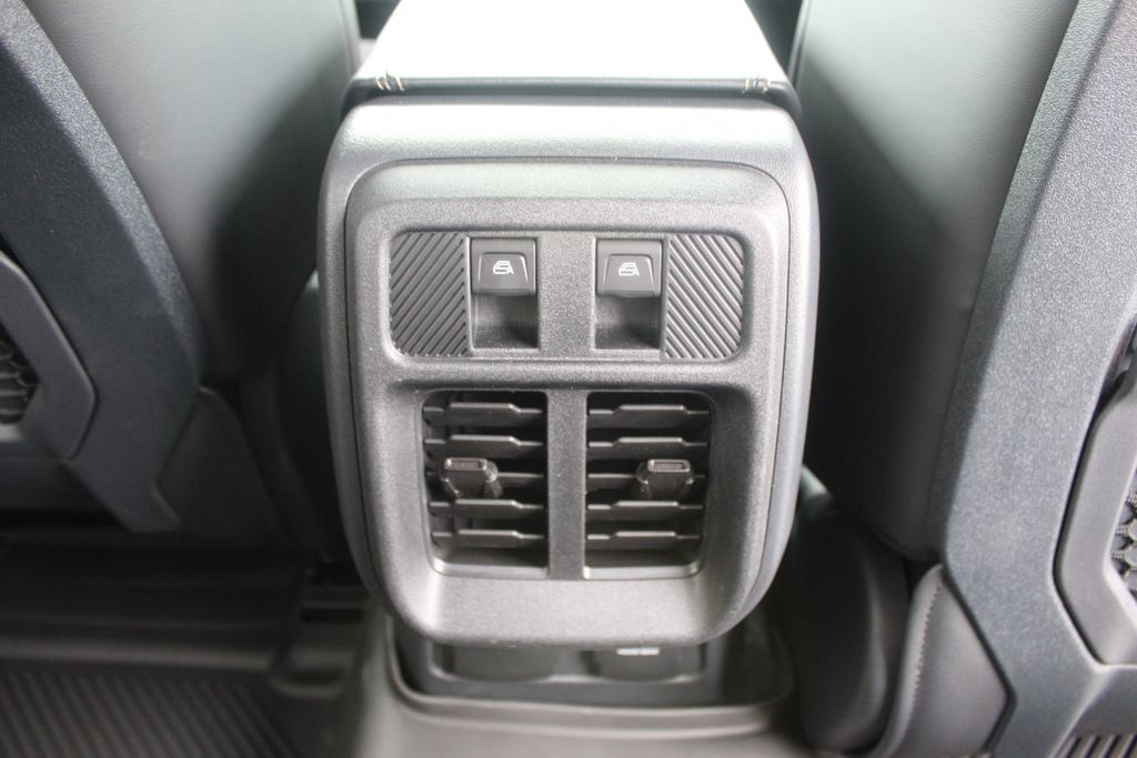 New 2026 Ford Bronco Raptor w/ Interior Carbon Fiber Pack AWD/4WD image 17