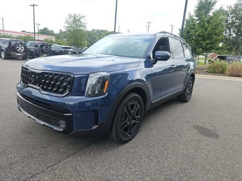 Used 2025 Kia Telluride SX Prestige X-Line AWD/4WD image 1