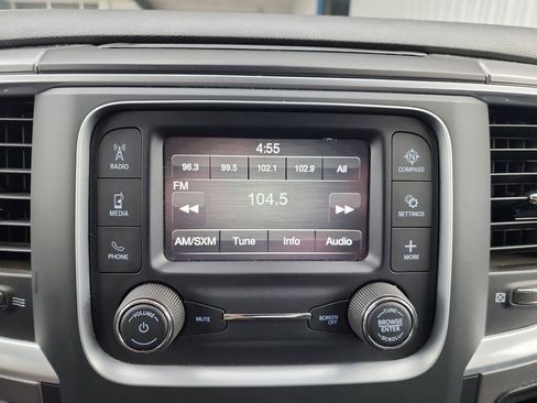 Used 2024 RAM 1500 Classic SLT AWD/4WD image 28