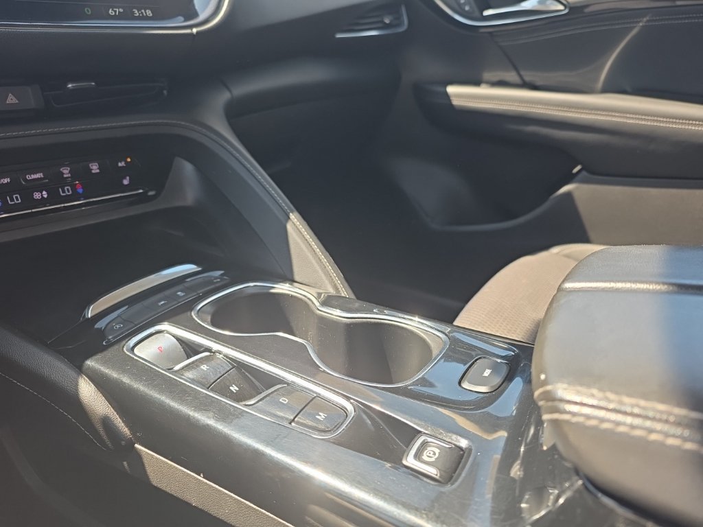 Used 2023 Buick Envision Preferred FWD image 17
