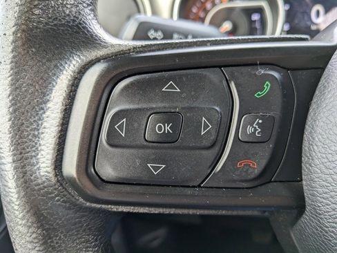 Used 2021 Jeep Gladiator Sport image 25