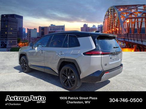 Used 2026 Toyota RAV4 XSE w/ Weather Package AWD/4WD image 5