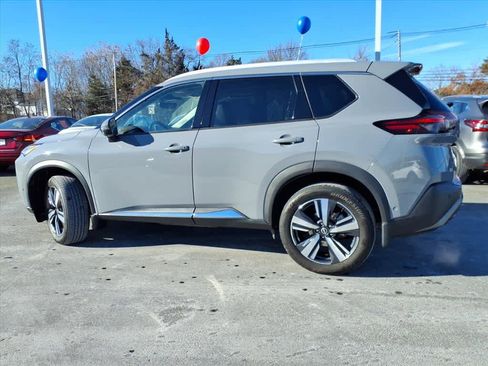 Certified 2023 Nissan Rogue SL w/ SL Premium Package image 8