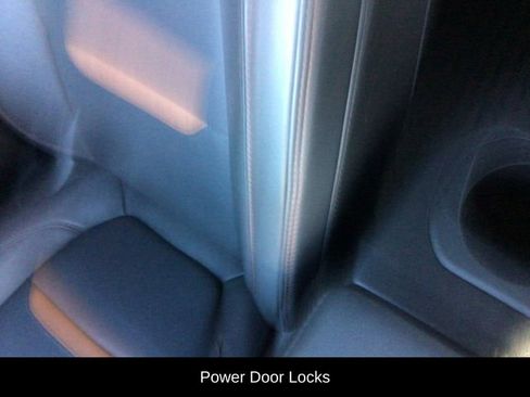 Used 2021 GMC Sierra 1500 AT4 image 23