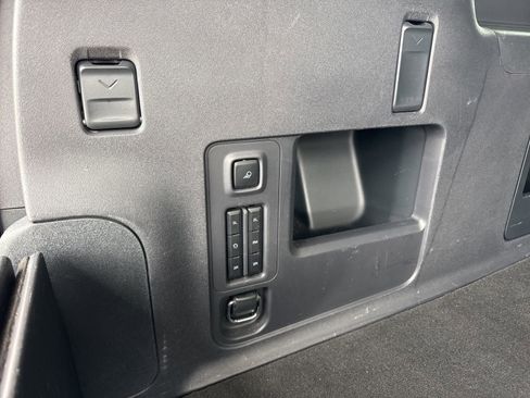 Certified 2025 Ford Expedition Max Active image 42