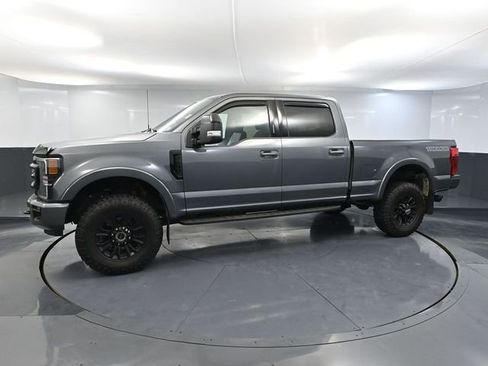 Used 2022 Ford F250 Lariat w/ Tremor Off-Road Package image 12