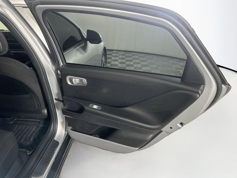 Used 2024 Hyundai Ioniq 6 SE image 30