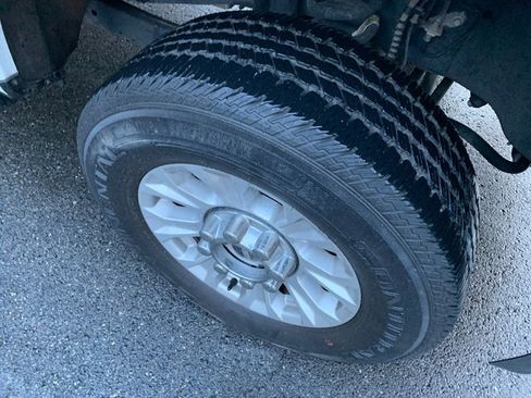 Certified 2022 Ford F350 XL w/ STX Appearance Package AWD/4WD image 9