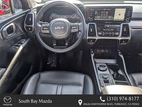Used 2022 Kia Sorento S image 13