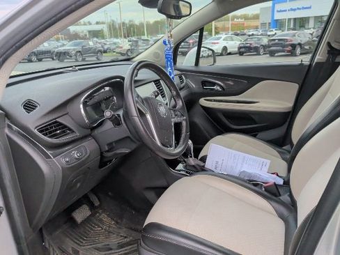 Used 2018 Buick Encore Preferred AWD/4WD image 5
