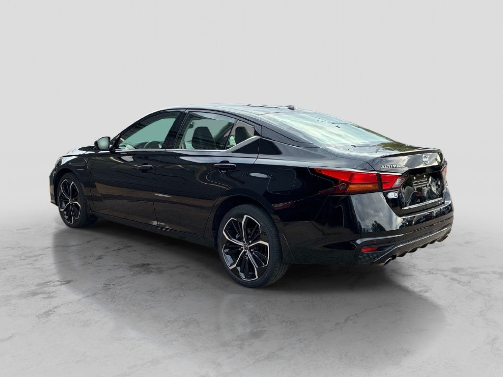 Certified 2024 Nissan Altima 2.5 SR AWD/4WD image 5