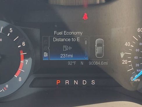 Used 2016 Ford Fusion SE w/ Equipment Group 202A AWD/4WD image 16