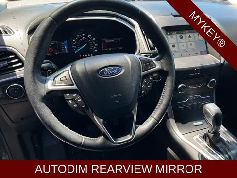 Used 2018 Ford Edge SEL w/ Equipment Group 201A AWD/4WD image 8