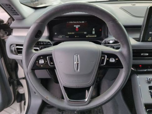 Used 2020 Lincoln Aviator Reserve w/ Elements Package Plus AWD/4WD image 9