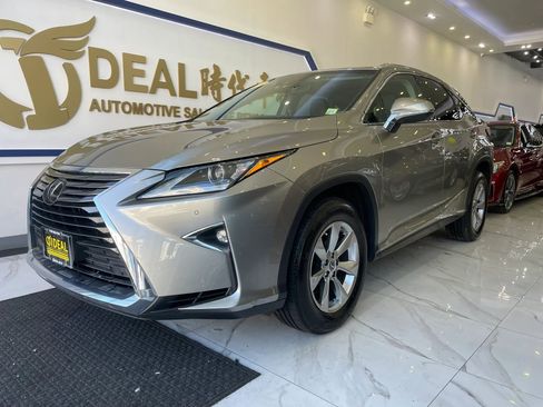 Used 2018 Lexus RX 350 AWD w/ Premium Package image 4