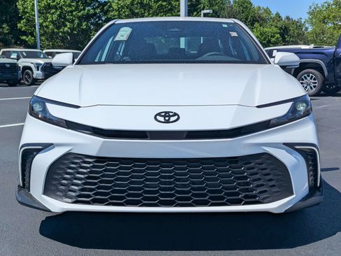 New 2026 Toyota Camry SE FWD image 9