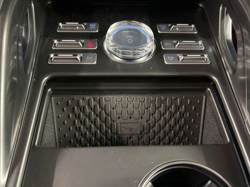 New 2026 Lincoln Nautilus Reserve image 17