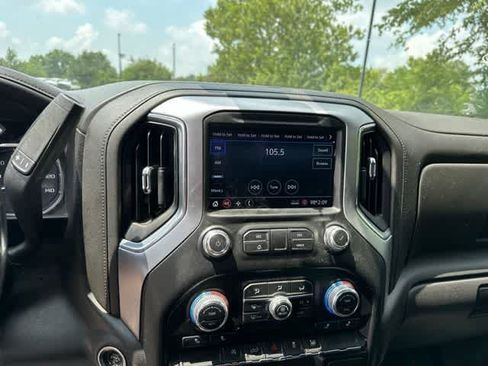 Used 2021 GMC Sierra 1500 Elevation AWD/4WD image 8