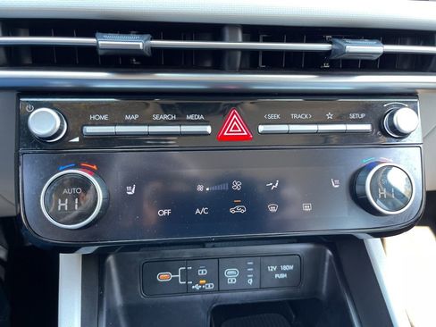 Used 2025 Hyundai Tucson SEL image 12