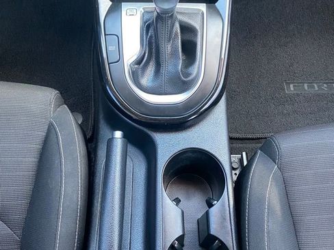 Used 2019 Kia Forte S w/ S Premium Package FWD image 20