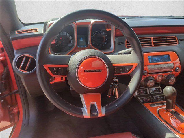 Used 2011 Chevrolet Camaro SS w/ Interior Accent Trim Package RWD image 22