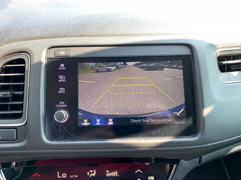 Used 2021 Honda HR-V EX-L image 19